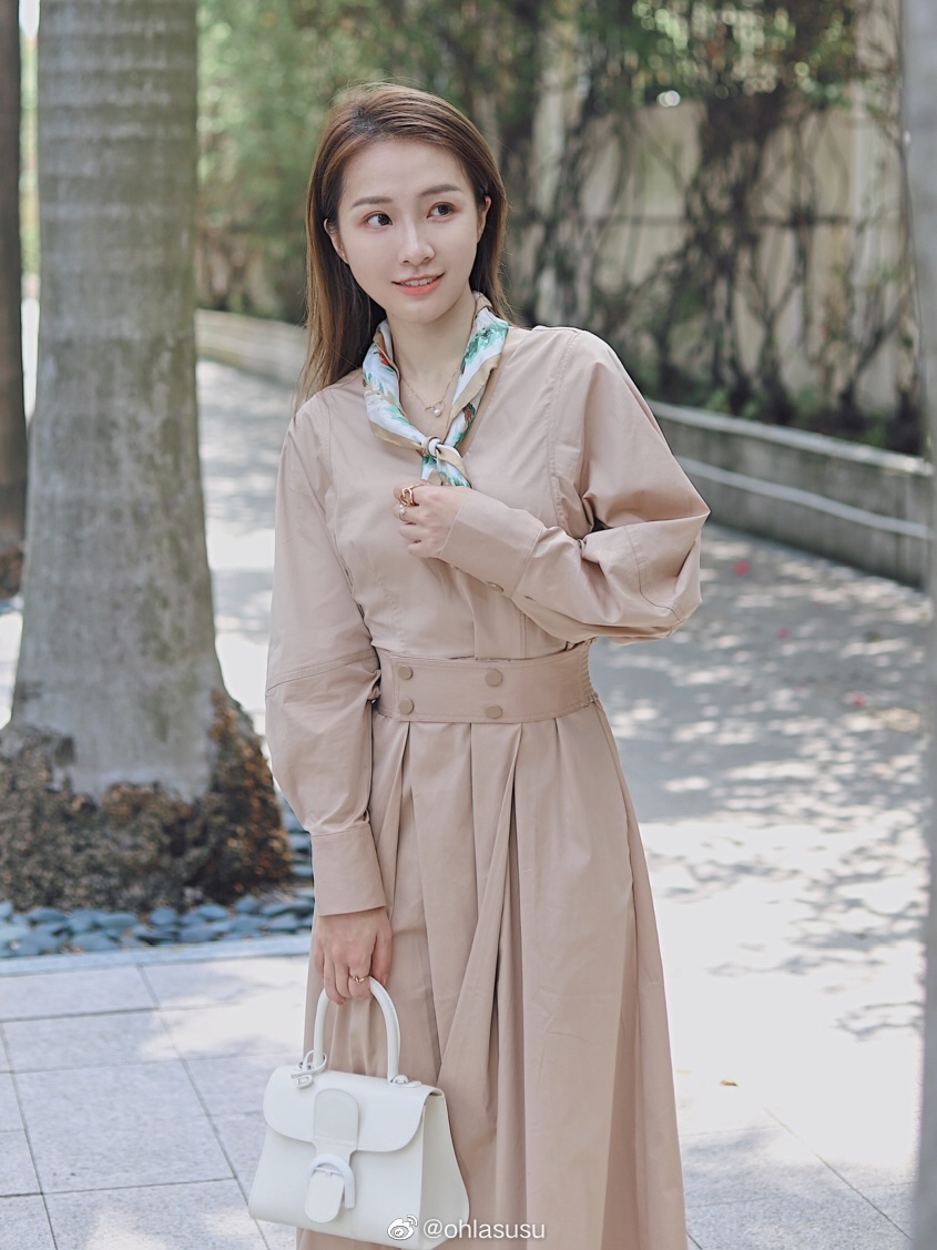 델보 브리앙 박스백 미니